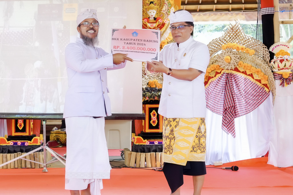 Wujud Implementasi Kepemimpinan Berbasis Tri Hita Karana